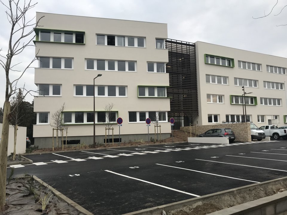 GDI LOCATION-BUREAUX-NIMES-30