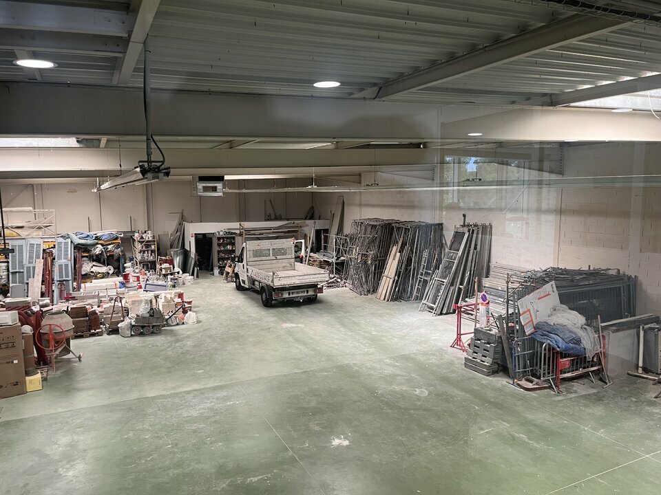 GDI VENTE-LOCAL D'ACTIVITE-NIMES-30