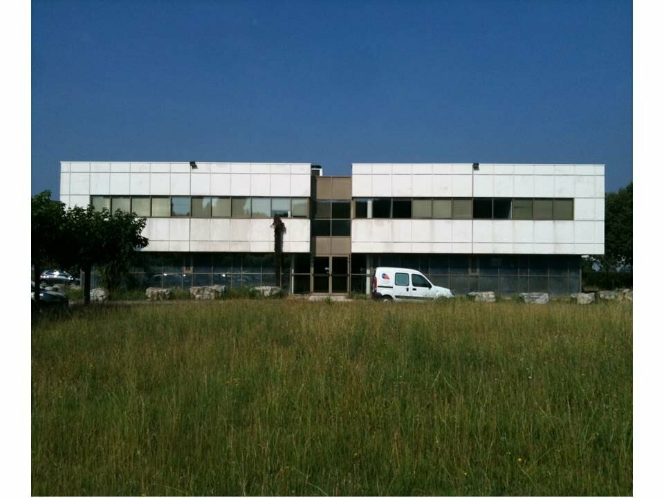 GDI LOCATION-BUREAUX-NIMES-30