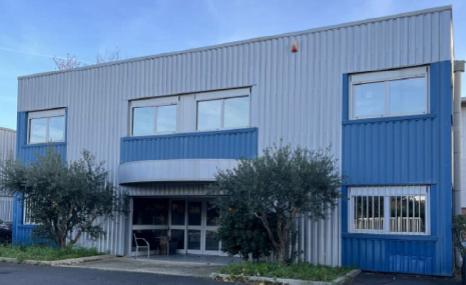 GDI LOCATION-LOCAL D'ACTIVITE-GALLARGUES_LE_MONTUEUX-30