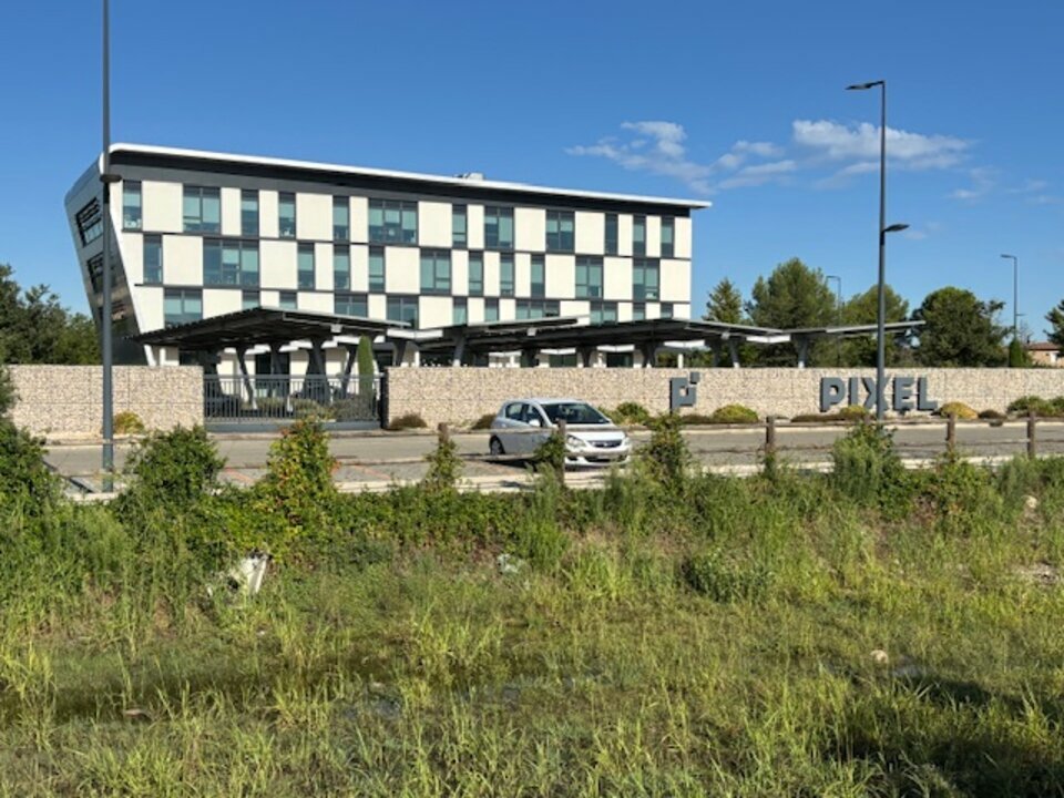 GDI LOCATION-BUREAUX-SORGUES-84