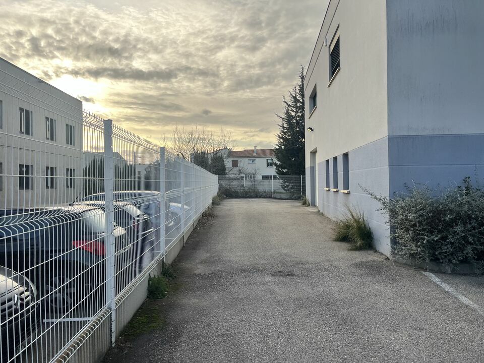 GDI LOCATION-LOCAL D'ACTIVITE-NIMES-30