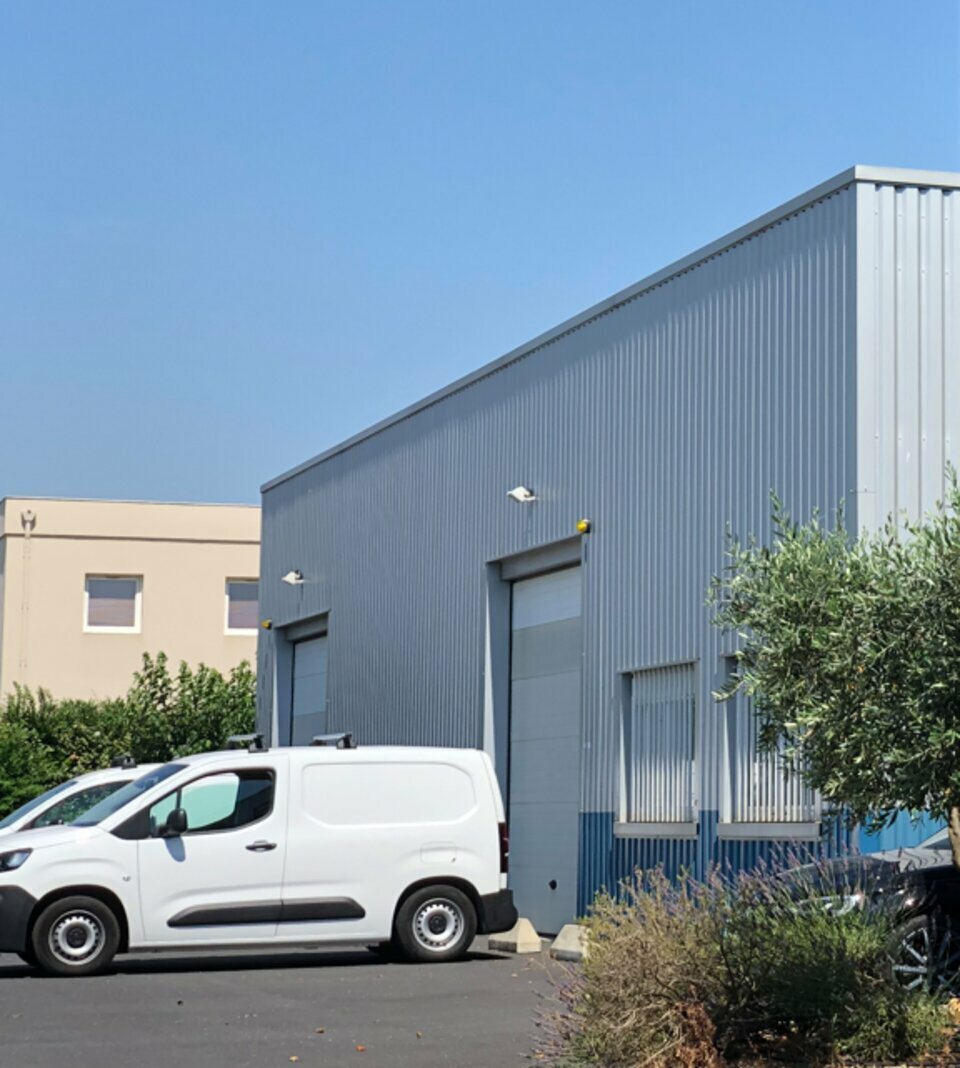 GDI LOCATION-LOCAL D'ACTIVITE-GALLARGUES_LE_MONTUEUX-30