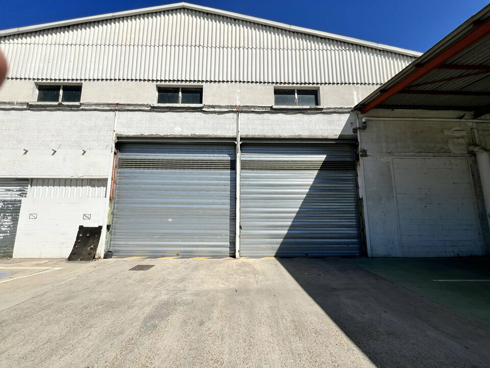 GDI LOCATION-LOCAL D'ACTIVITE-NIMES-30