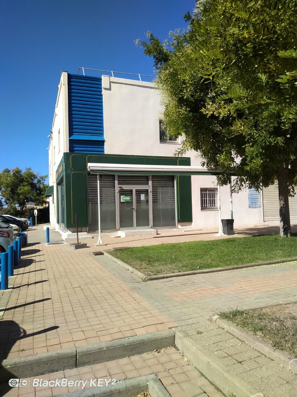 BLC IMMOBILIER LOCATION-LOCAL COMMERCIAL-VITROLLES-13