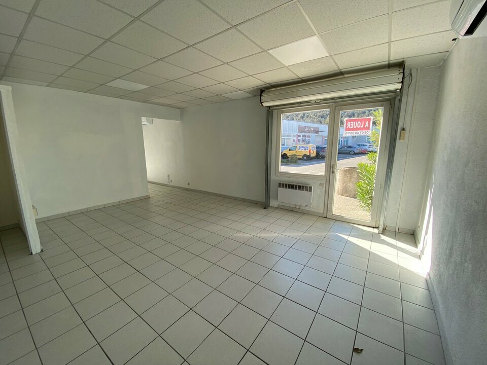 BLC IMMOBILIER LOCATION-LOCAL COMMERCIAL-AUBAGNE-13