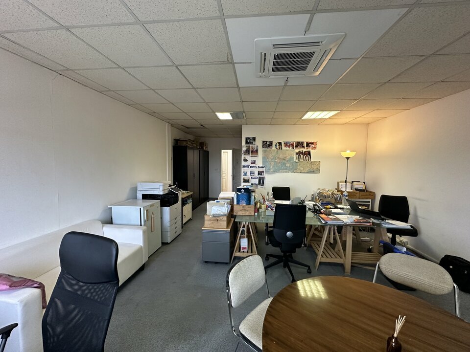 BLC IMMOBILIER LOCATION-BUREAUX-AUBAGNE-13
