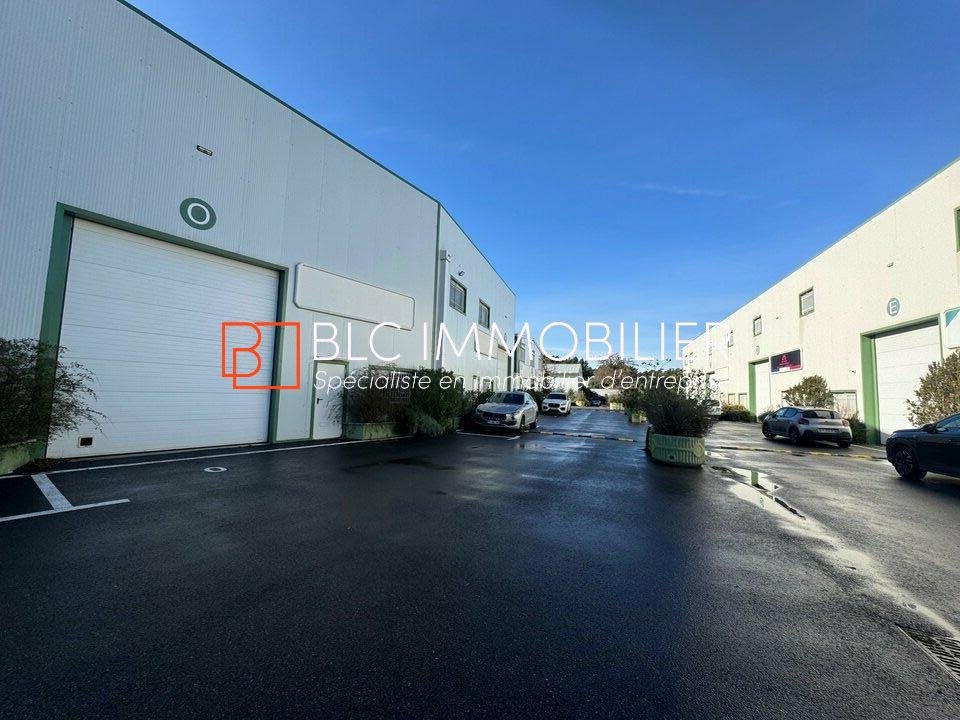 BLC IMMOBILIER LOCATION-ENTREPOT-GEMENOS-13