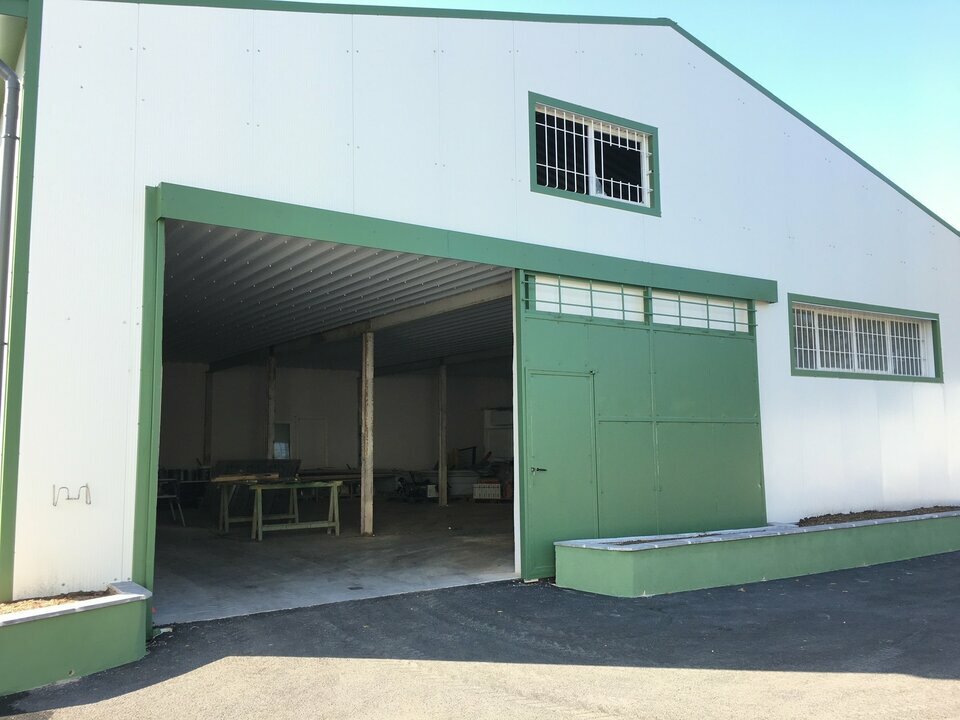 BLC IMMOBILIER LOCATION-ENTREPOT-GEMENOS-13