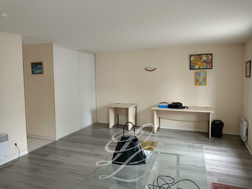 IEL NANTES VENTE-BUREAUX-NANTES-44