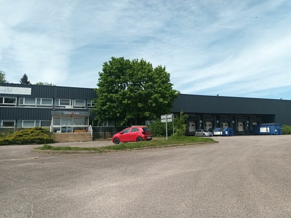 LEM CBRE VENTE-LOCAL D'ACTIVITE-VAL_DE_REUIL-27