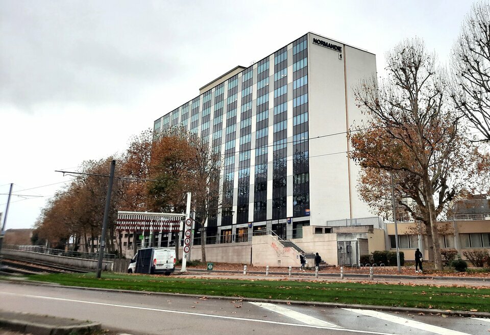 LEM CBRE LOCATION-BUREAUX-ROUEN-76