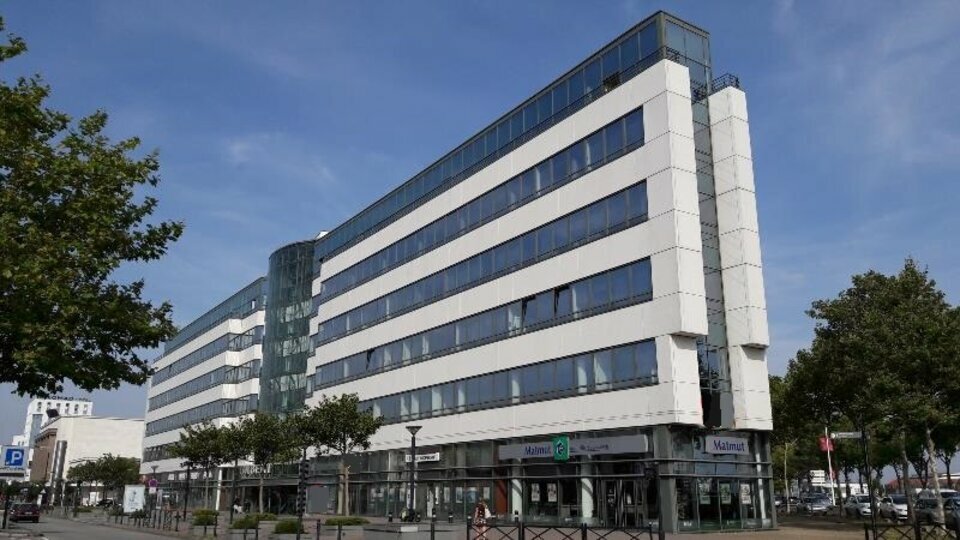 LEM CBRE LOCATION-BUREAUX-LE_HAVRE-76