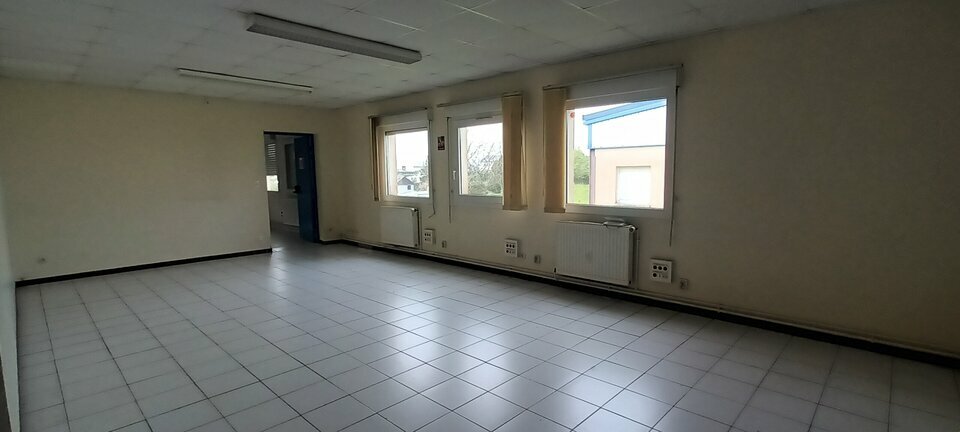 LEM CBRE LOCATION-BUREAUX-LA_FRENAYE-76