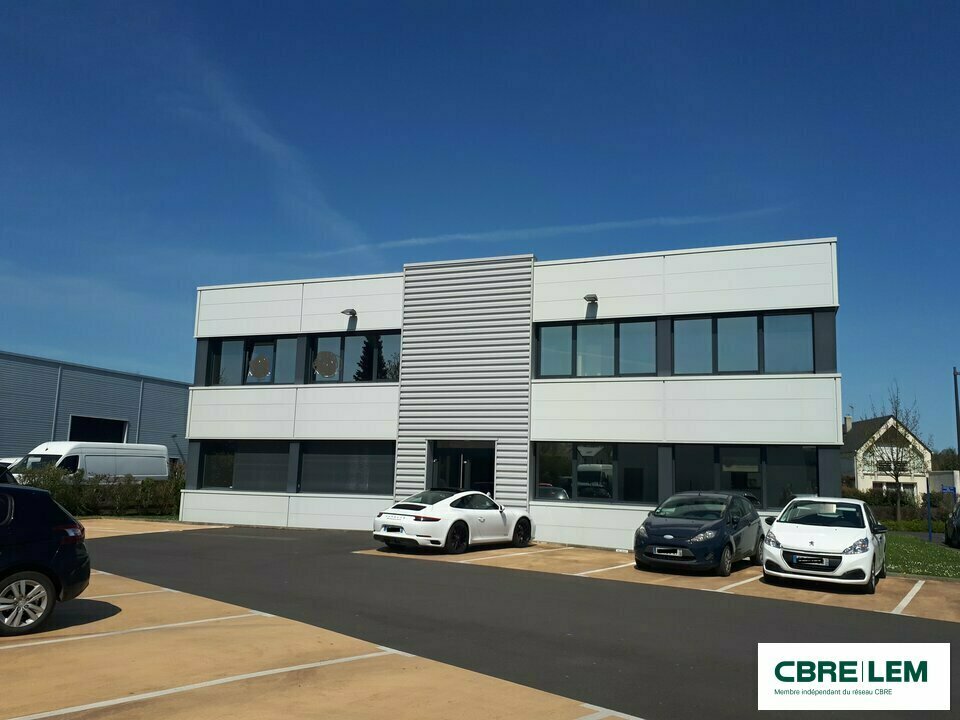 LEM CBRE LOCATION-BUREAUX-LOUVIGNY-14