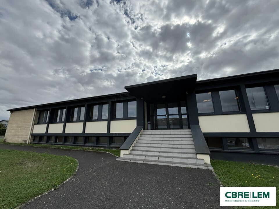LEM CBRE LOCATION-BUREAUX-MONDEVILLE-14
