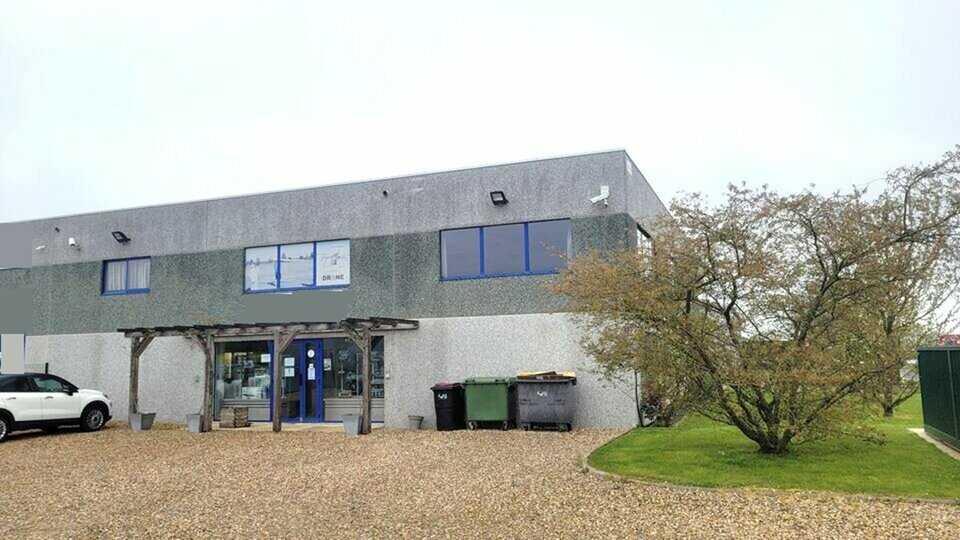 LEM CBRE VENTE-LOCAL D'ACTIVITE-ESLETTES-76