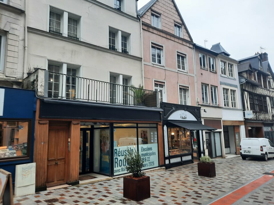 LEM CBRE LOCATION-LOCAL COMMERCIAL-ROUEN-76
