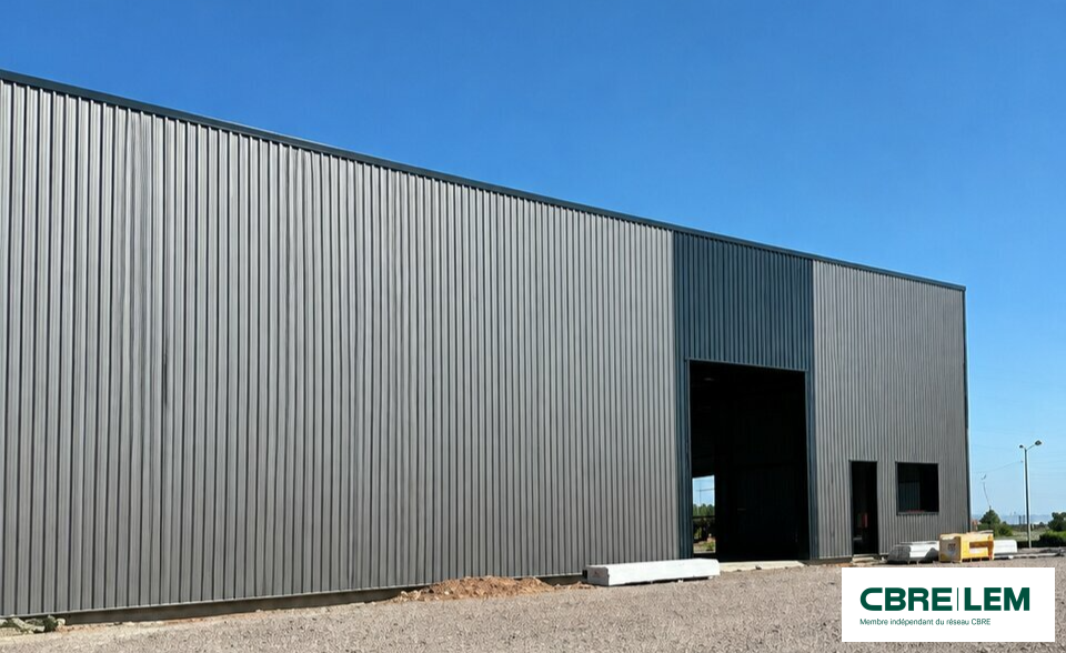 LEM CBRE LOCATION-LOCAL D'ACTIVITE-MOUEN-14