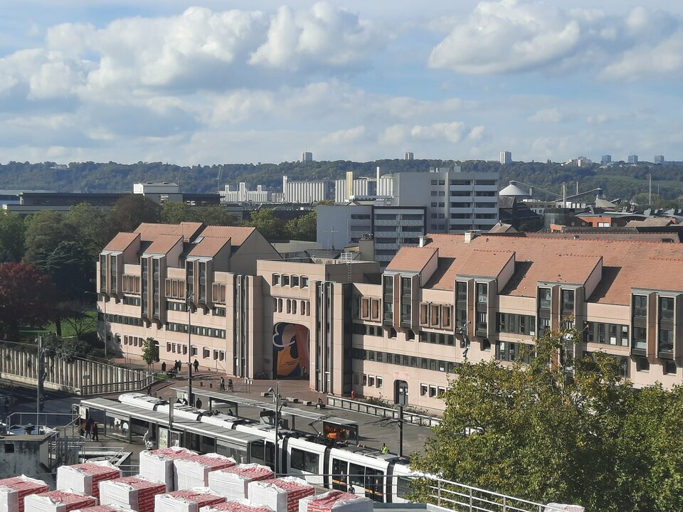 LEM CBRE LOCATION-BUREAUX-ROUEN-76
