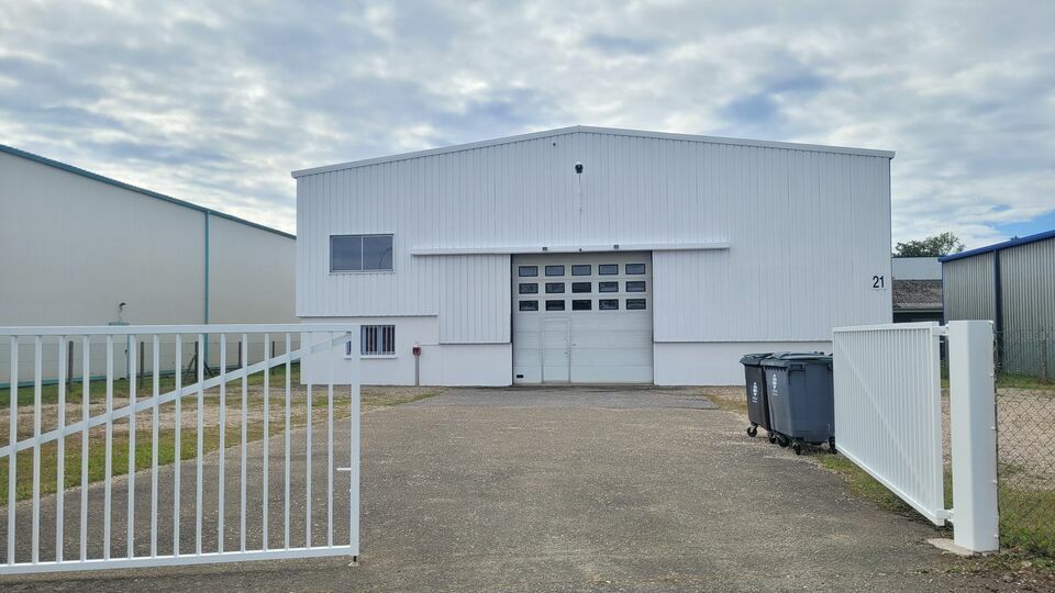LEM CBRE LOCATION-LOCAL D'ACTIVITE-ISNEAUVILLE-76