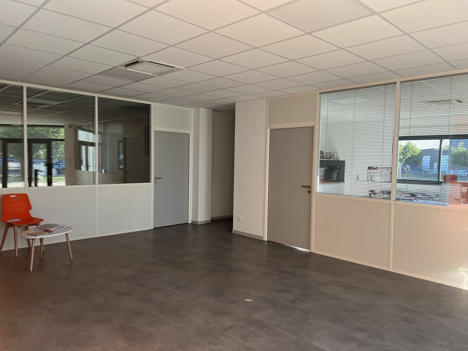 ARTHUR LOYD TOURS LOCATION-BUREAUX-SAINT_PIERRE_DES_CORPS-37