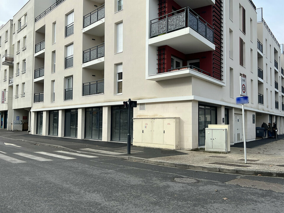 ARTHUR LOYD TOURS LOCATION-LOCAL COMMERCIAL-JOUE_LES_TOURS-37