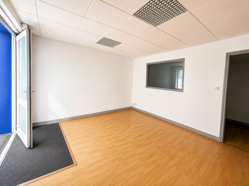 ARTHUR LOYD TOURS LOCATION-BUREAUX-MONTLOUIS_SUR_LOIRE-37