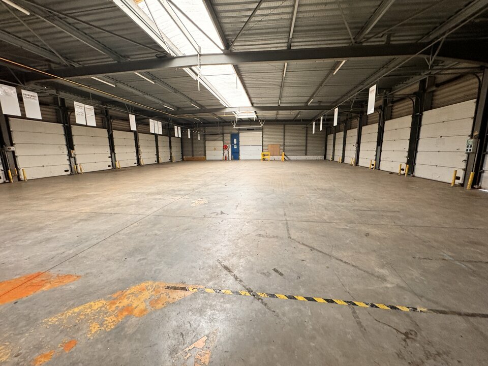 ARTHUR LOYD TOURS LOCATION-LOCAL D'ACTIVITE-PARCAY-MESLAY-37