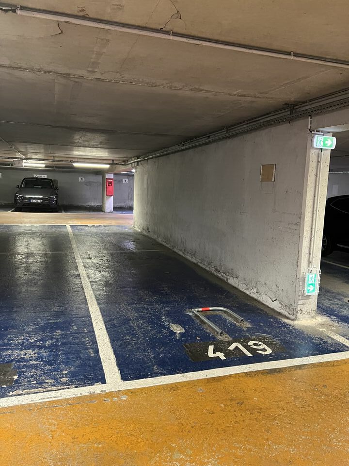 ARTHUR LOYD TOURS VENTE-PARKING-TOURS-37