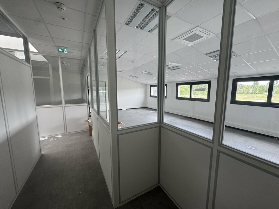 ARTHUR LOYD TOURS VENTE-BUREAUX-LA_VILLE_AUX_DAMES-37