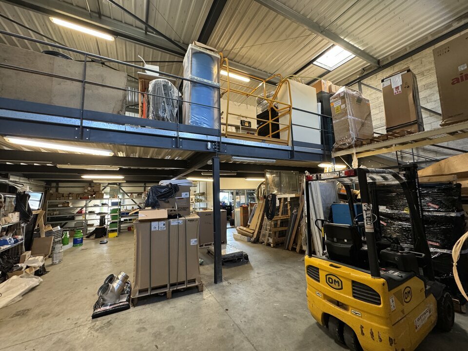 ARTHUR LOYD TOURS VENTE-LOCAL D'ACTIVITE-ROCHECORBON-37