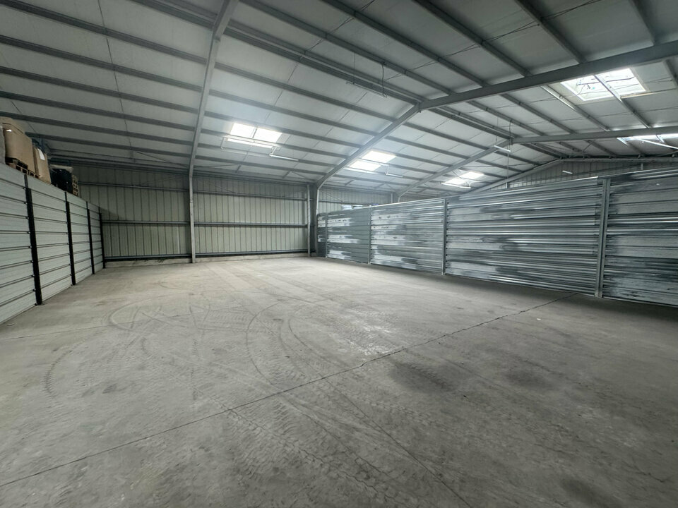 ARTHUR LOYD TOURS LOCATION-LOCAL D'ACTIVITE-SAINTE_MAURE_DE_TOURAINE-37