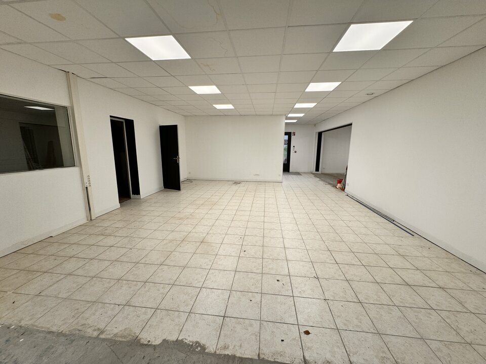 ARTHUR LOYD TOURS LOCATION-LOCAL D'ACTIVITE-LA_RICHE-37
