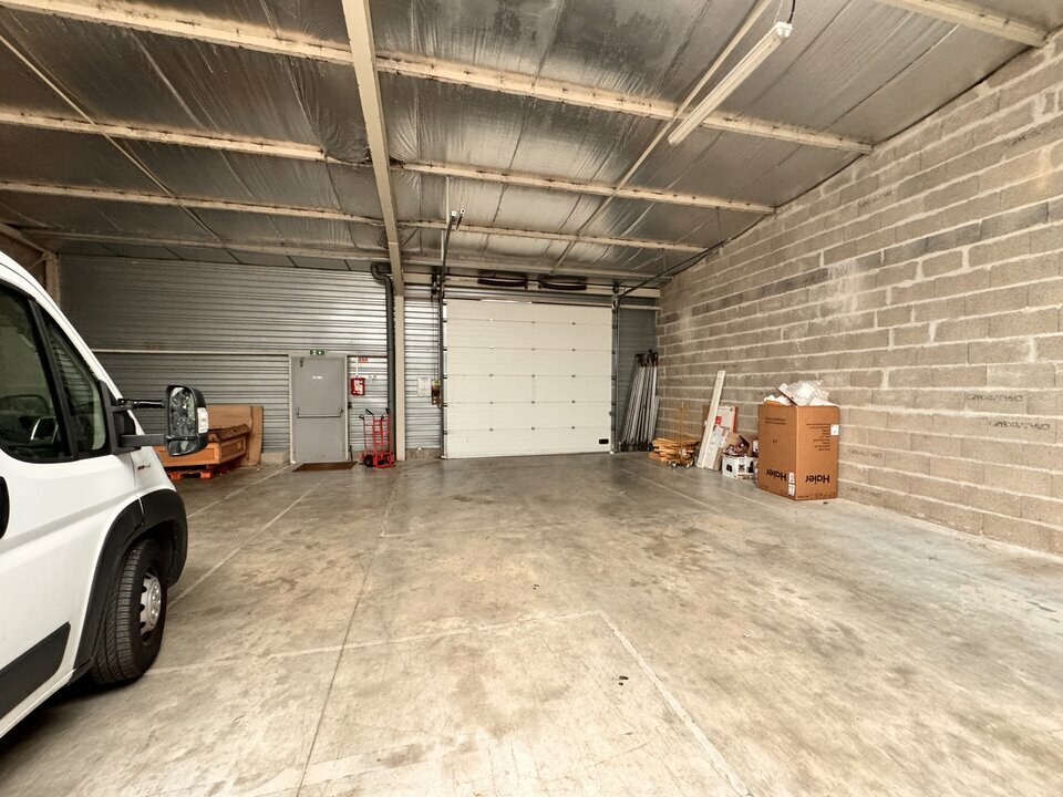 ARTHUR LOYD TOURS LOCATION-LOCAL D'ACTIVITE-CHARGE-37
