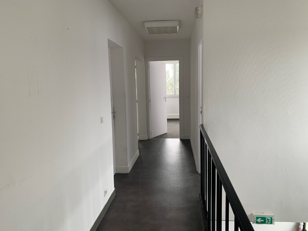 ARTHUR LOYD TOURS LOCATION-BUREAUX-SAINT_PIERRE_DES_CORPS-37