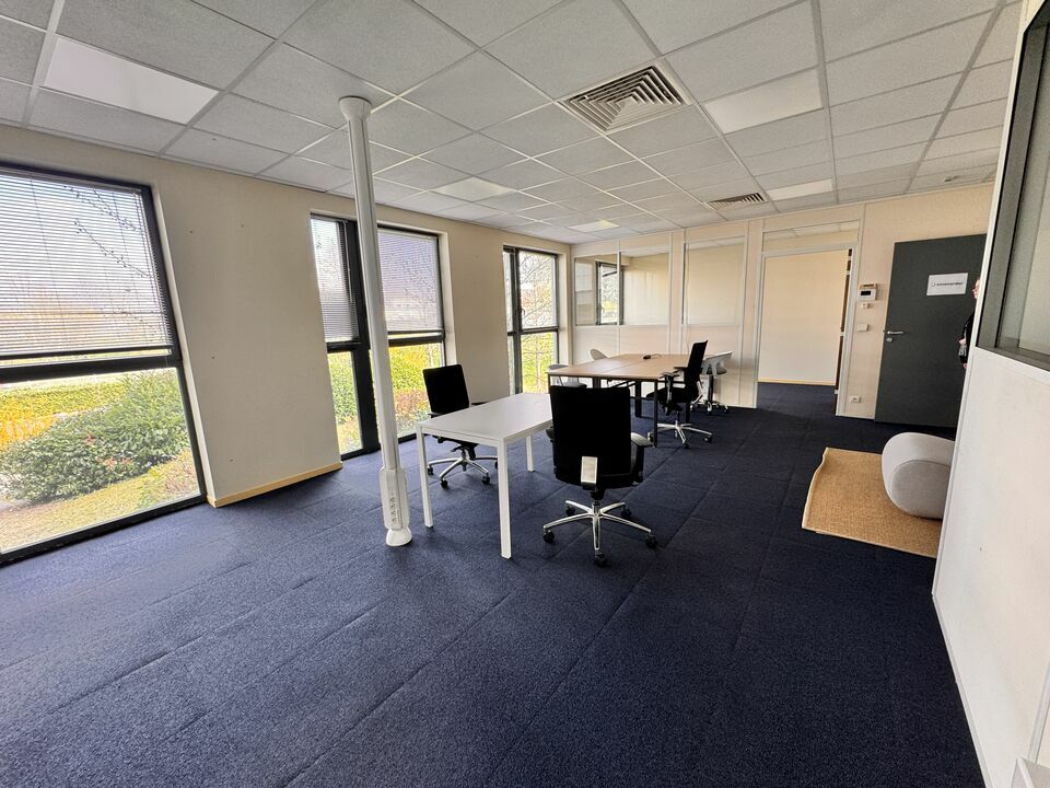 ARTHUR LOYD TOURS LOCATION-BUREAUX-TOURS-37
