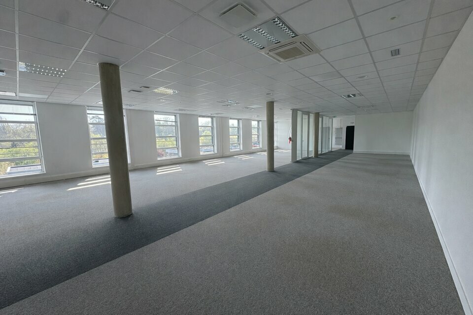 ARTHUR LOYD TOURS LOCATION-BUREAUX-TOURS-37