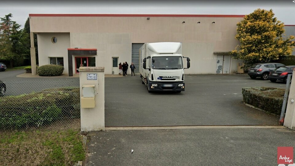 ARTHUR LOYD TOURS VENTE-LOCAL D'ACTIVITE-POCE_SUR_CISSE-37