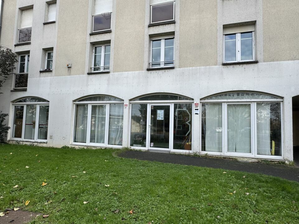 ARTHUR LOYD TOURS LOCATION-LOCAL COMMERCIAL-TOURS-37