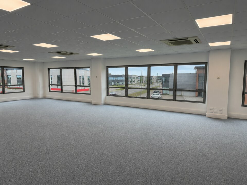 ARTHUR LOYD TOURS LOCATION-BUREAUX-TOURS-37