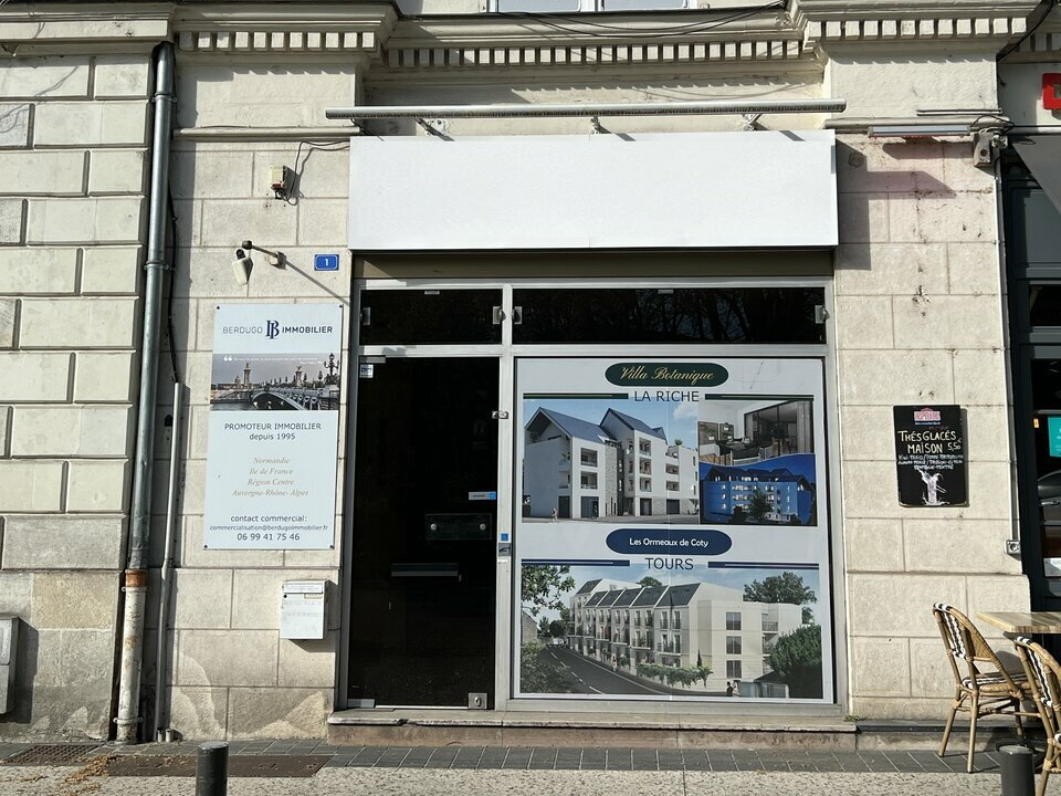 ARTHUR LOYD TOURS LOCATION-LOCAL COMMERCIAL-TOURS-37