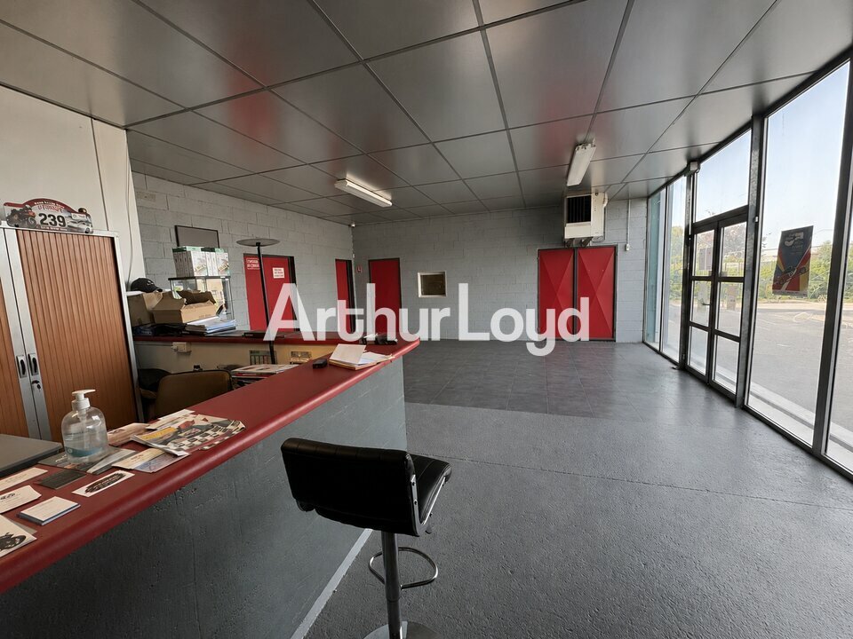 ARTHUR LOYD TOURS LOCATION-LOCAL D'ACTIVITE-PARCAY_MESLAY-37