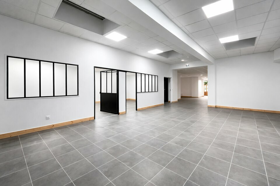 ARTHUR LOYD TOURS LOCATION-BUREAUX-TOURS-37