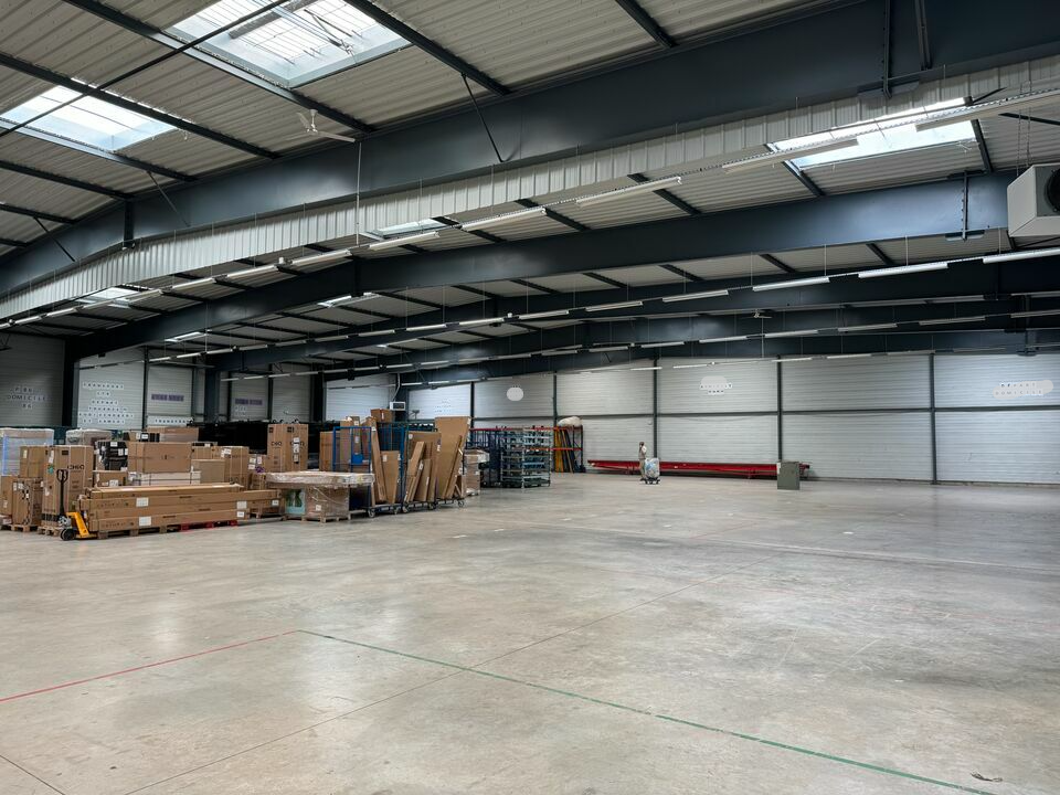 ARTHUR LOYD TOURS LOCATION-LOCAL D'ACTIVITE-PARCAY-MESLAY-37