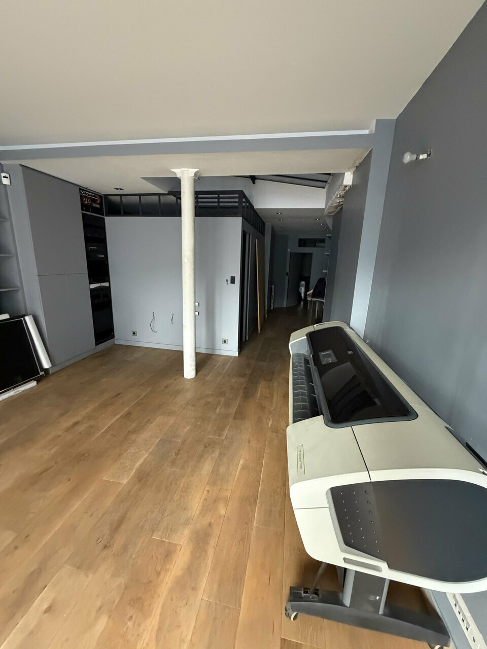 LZR - LA ZONE DE RECHERCHE VENTE-LOCAL COMMERCIAL-PARIS-75