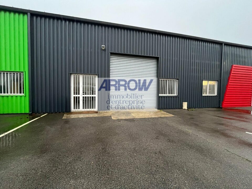ARROW IMMOBILIER NANTES LOCATION-ENTREPOT-LES_SORINIERES-44