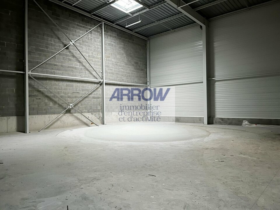 ARROW IMMOBILIER NANTES LOCATION-ENTREPOT-REZE-44