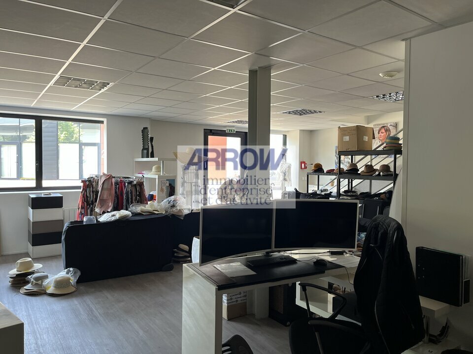 ARROW IMMOBILIER NANTES VENTE-LOCAL D'ACTIVITE-ORVAULT-44
