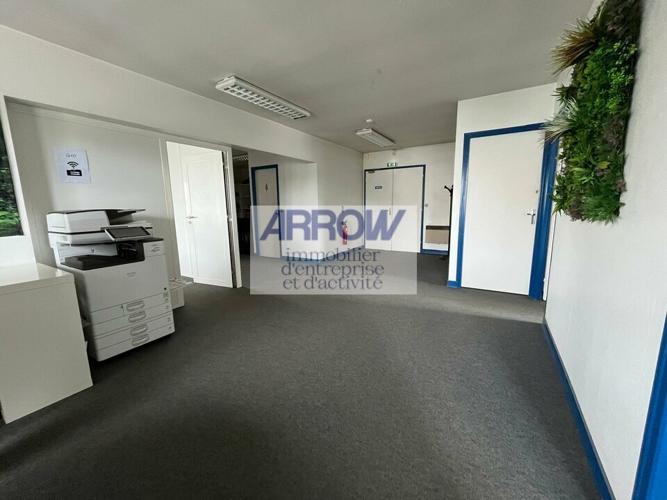 ARROW IMMOBILIER NANTES LOCATION-ENTREPOT-SAINTE-LUCE-SUR-LOIRE-44